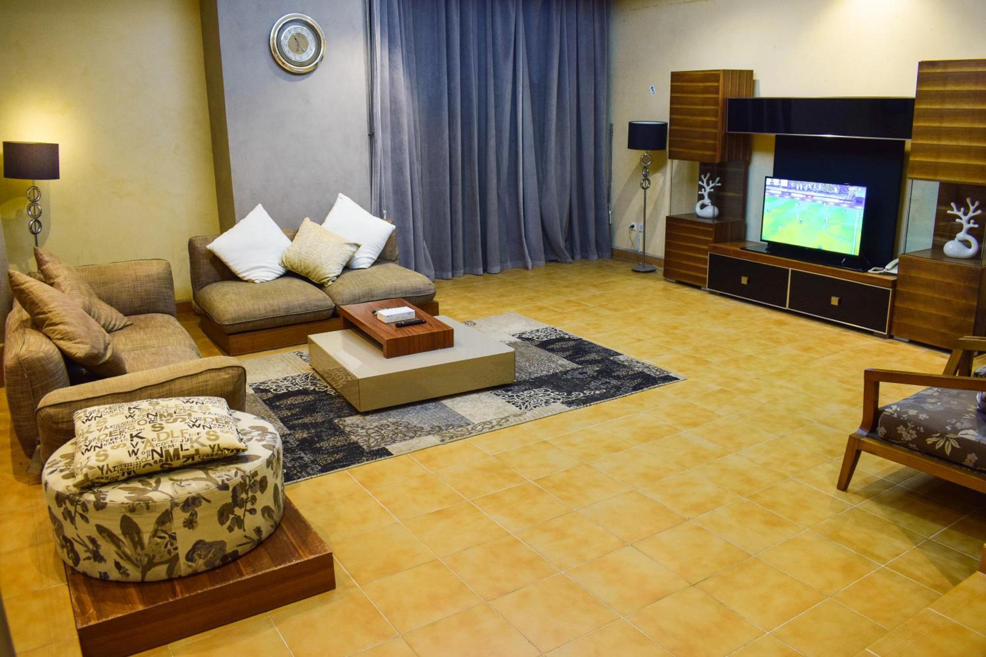 Arjan Qurtuba Served Apartment