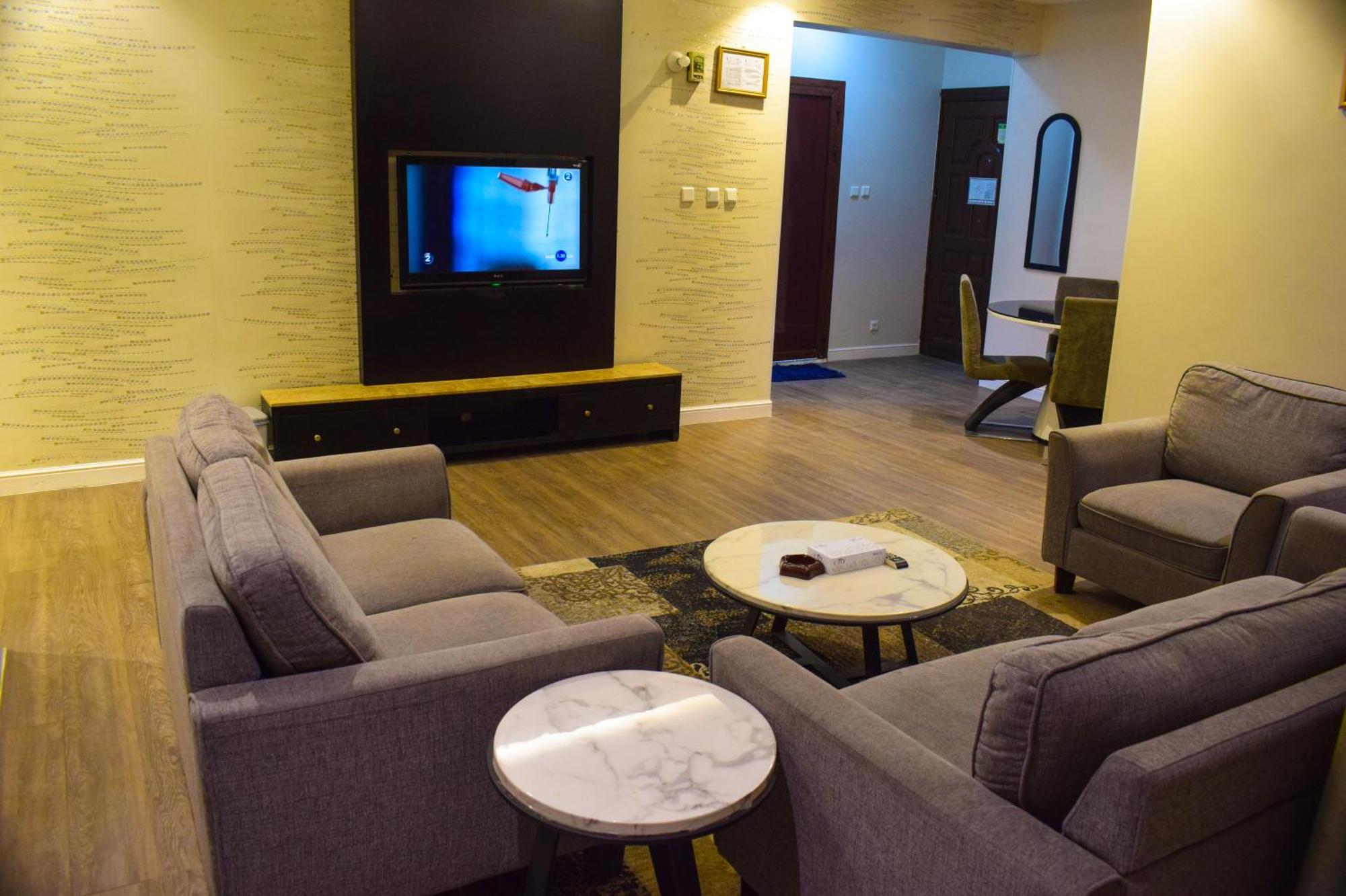 Arjan Qurtuba Served Apartment *